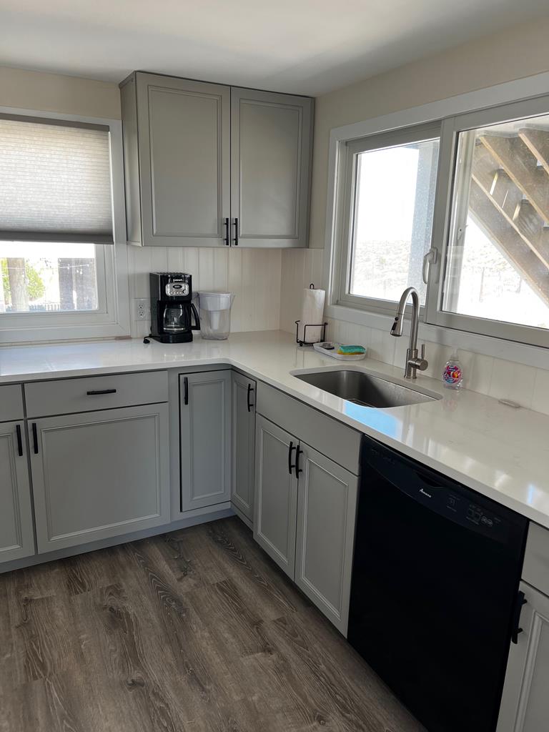 105 Lavenia Avenue, Beach Haven Crest (Ocean Front)