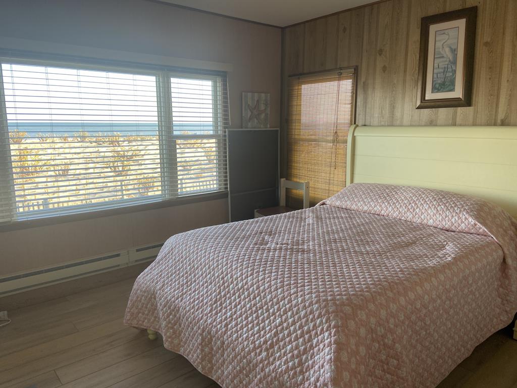 12201 Ocean Avenue, The Dunes (Ocean Front)