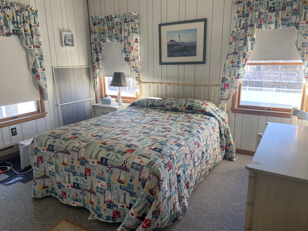 12201 Ocean Avenue, The Dunes (Ocean Front)