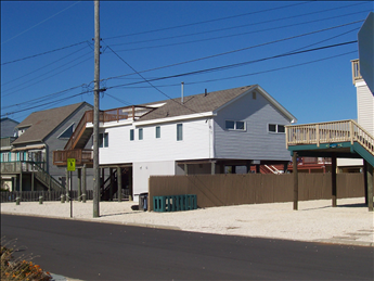 9 W. New York Avenue, Brighton Beach (Bay Side)