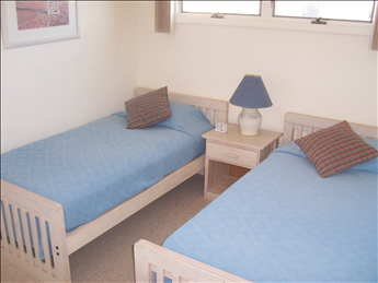 9 W. New York Avenue, Brighton Beach (Bay Side)