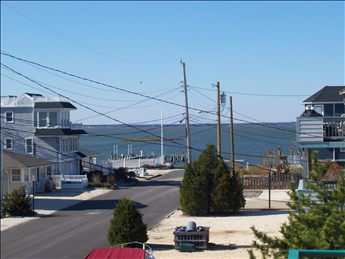 9 W. New York Avenue, Brighton Beach (Bay Side)