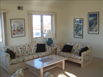 9 W. New York Avenue, Brighton Beach (Bay Side)