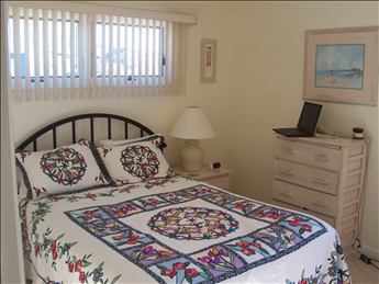 9 W. New York Avenue, Brighton Beach (Bay Side)