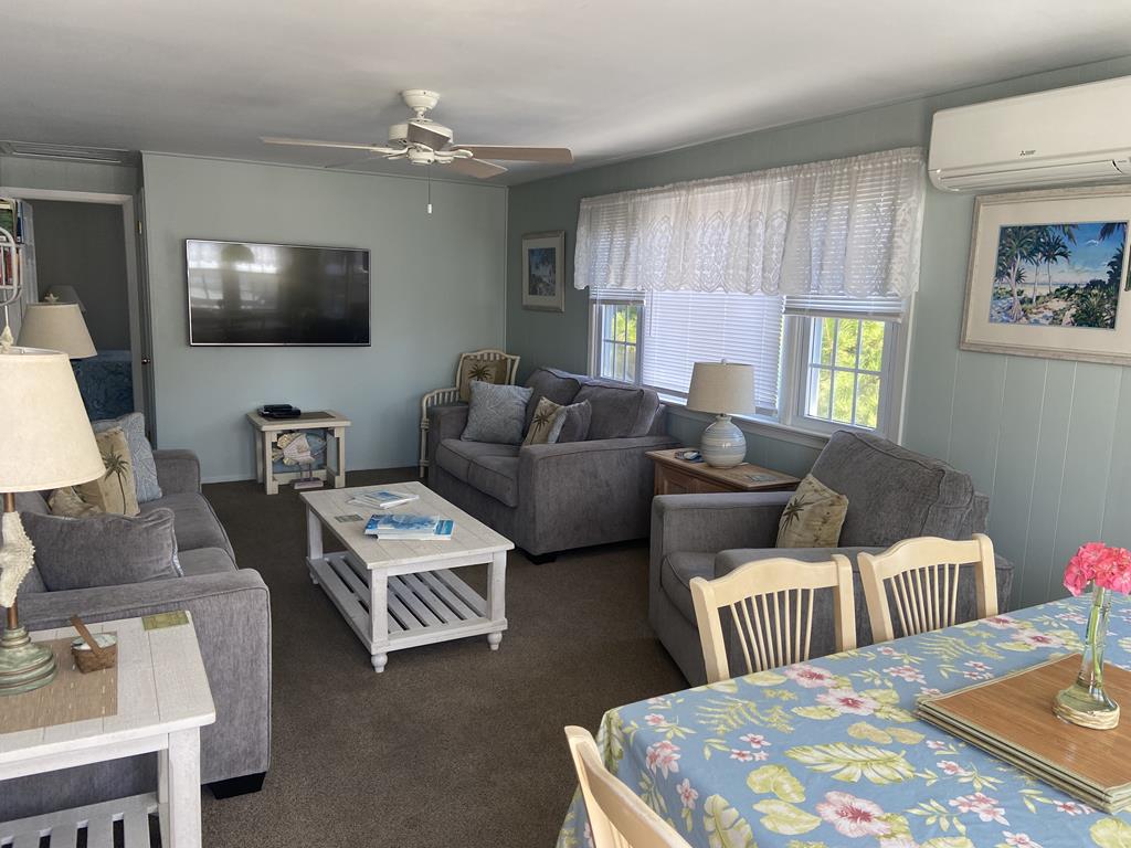 121 East 28th Street, Beach Haven Gardens (Ocean Side)