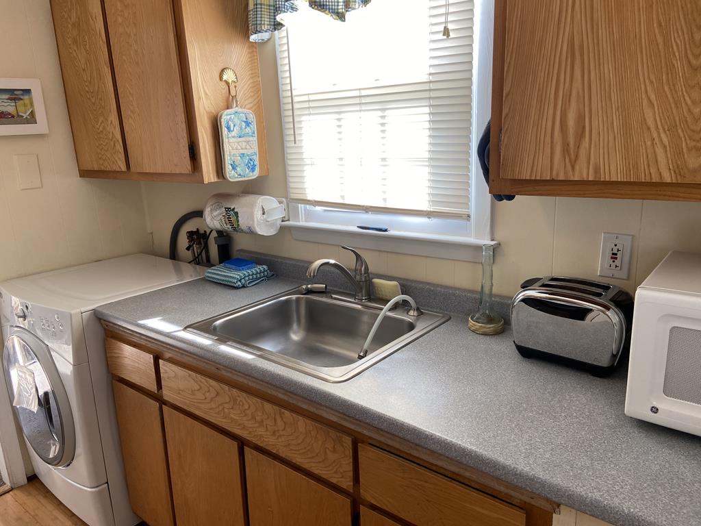 121 East 28th Street, Beach Haven Gardens (Ocean Side)