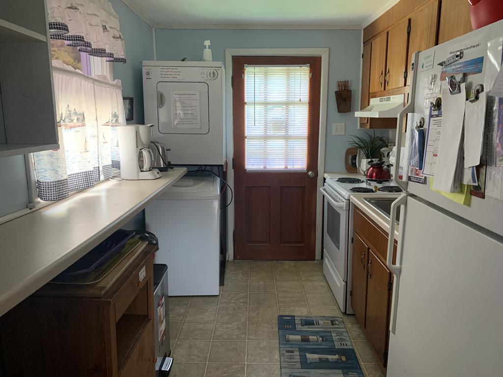 11 E. 87th Street 2nd Floor, Brighton Beach (Ocean Side)