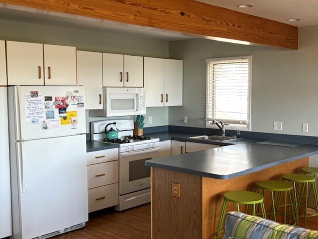 127 Iroquois Avenue, Beach Haven (Ocean Front)