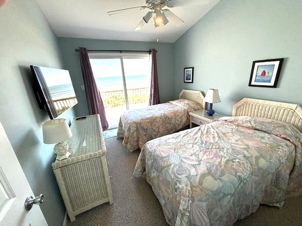 127 Iroquois Avenue, Beach Haven (Ocean Front)