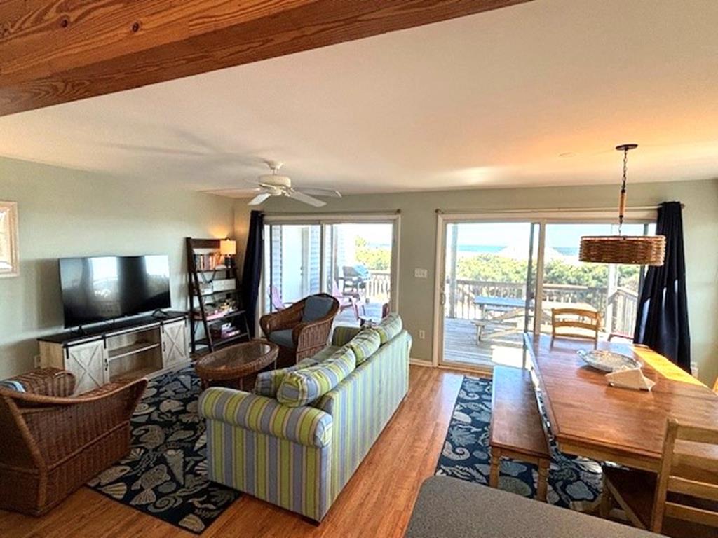 127 Iroquois Avenue, Beach Haven (Ocean Front)