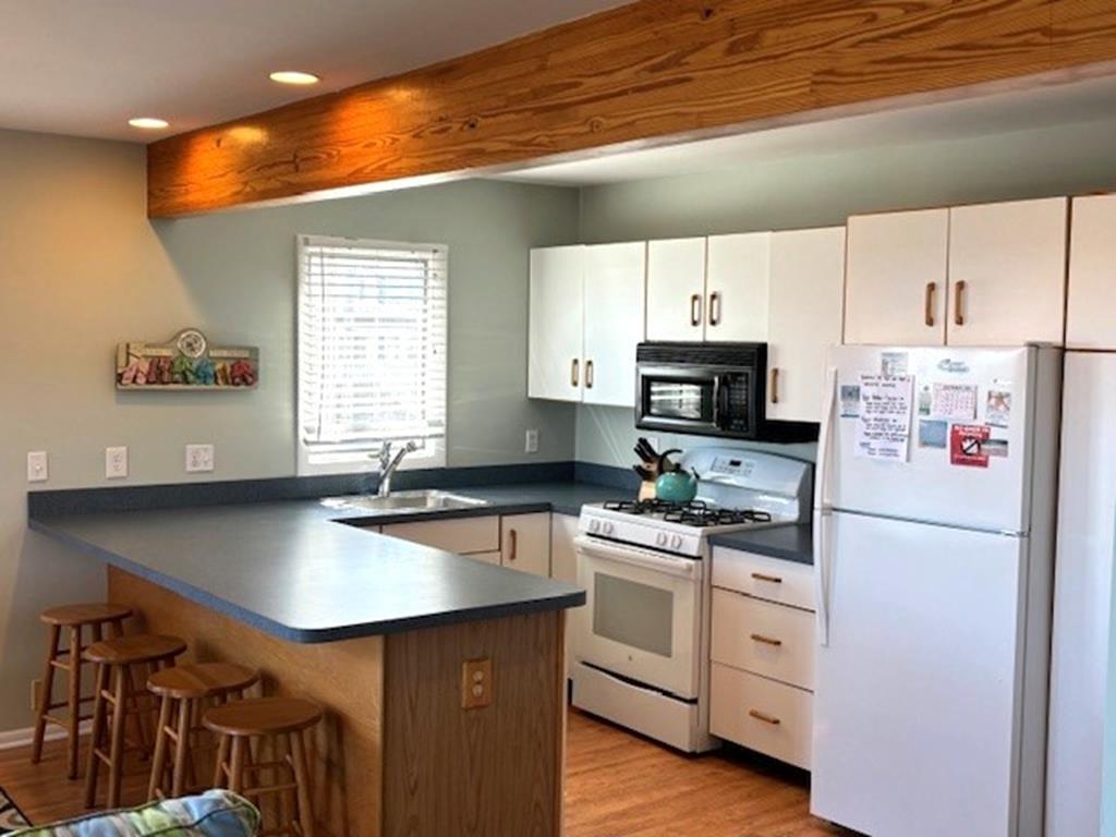 127 Iroquois Avenue, Beach Haven (Ocean Front)