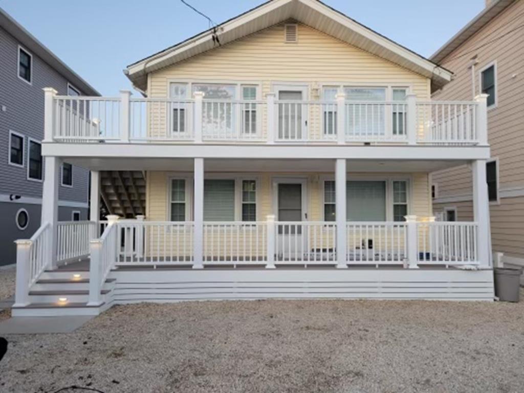 15 E. Muriel Avenue, Beach Haven Park