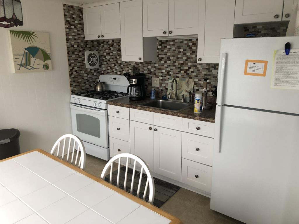 15 E. Muriel Avenue, Beach Haven Park (Ocean Side)