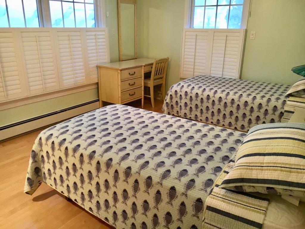 512 Leeward Avenue, Beach Haven (Bayside)