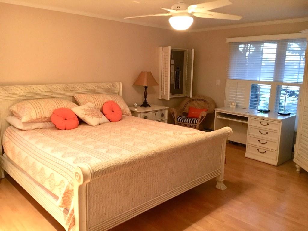 512 Leeward Avenue, Beach Haven (Bayside)