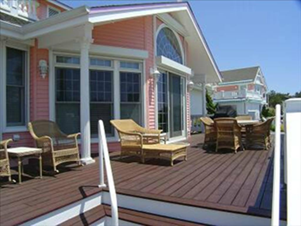 512 Leeward Avenue, Beach Haven (Bayside)