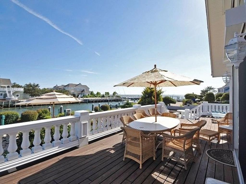 512 Leeward Avenue, Beach Haven (Bayside)