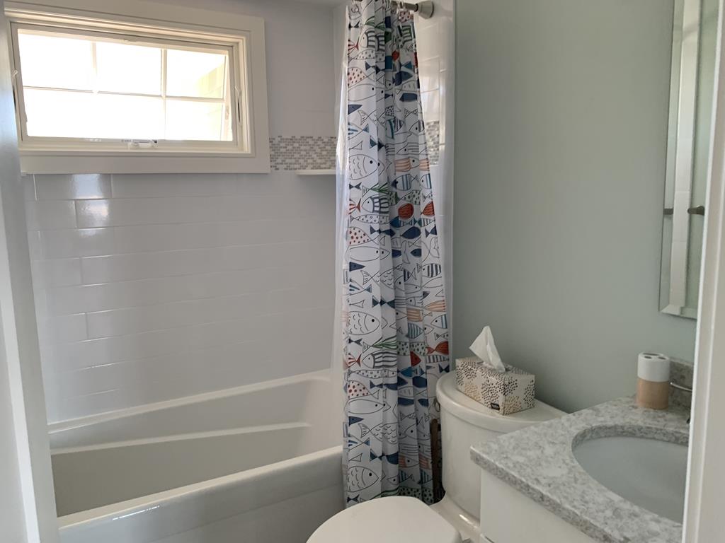 115 W South 33rd Street, Beach Haven Gardens (Bay Front)