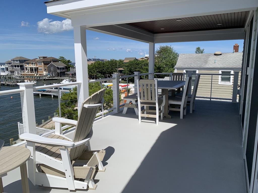 115 W South 33rd Street, Beach Haven Gardens (Bay Front)