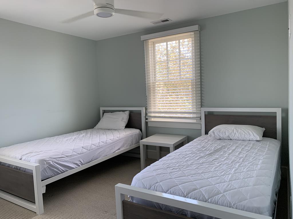 115 W South 33rd Street, Beach Haven Gardens (Bay Front)