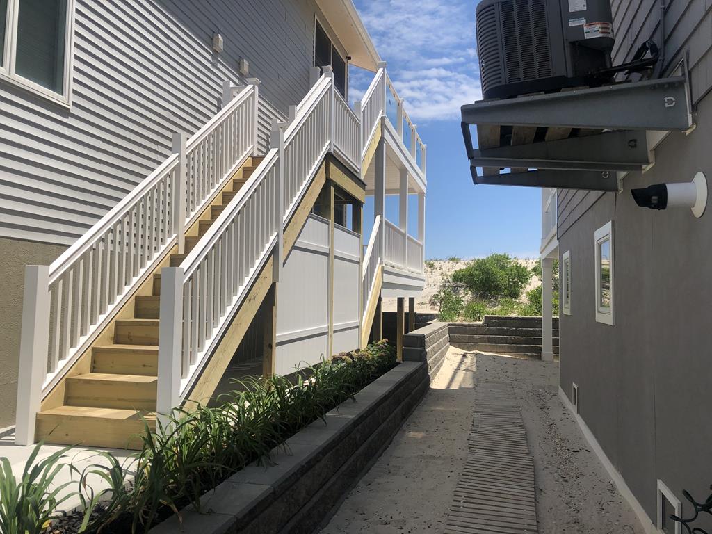 200 Stratford Avenue    1st Floor, Beach Haven (Ocean Front)