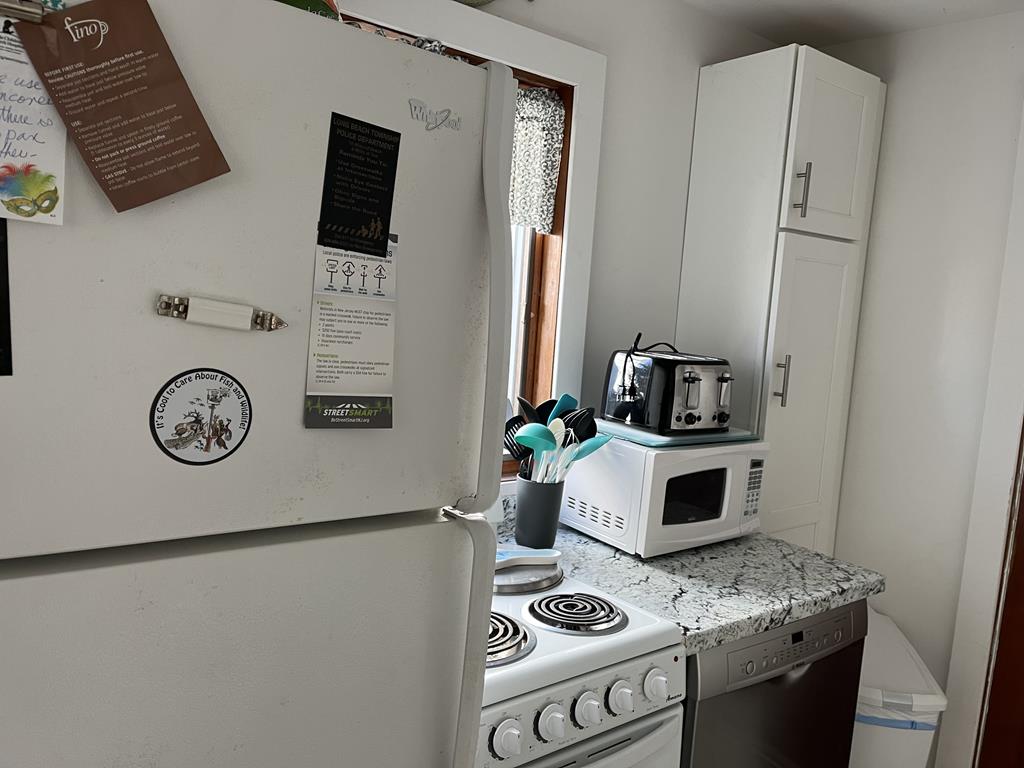 13607 Atlantic Avenue, Beach Haven Gardens (Ocean Block)