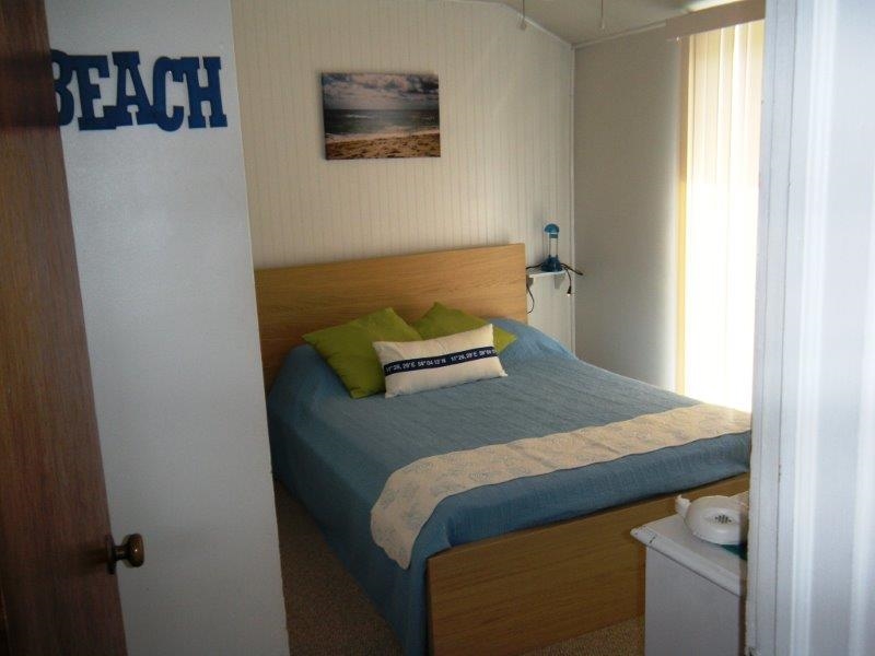 13607 Atlantic Avenue, Beach Haven Gardens (Ocean Block)