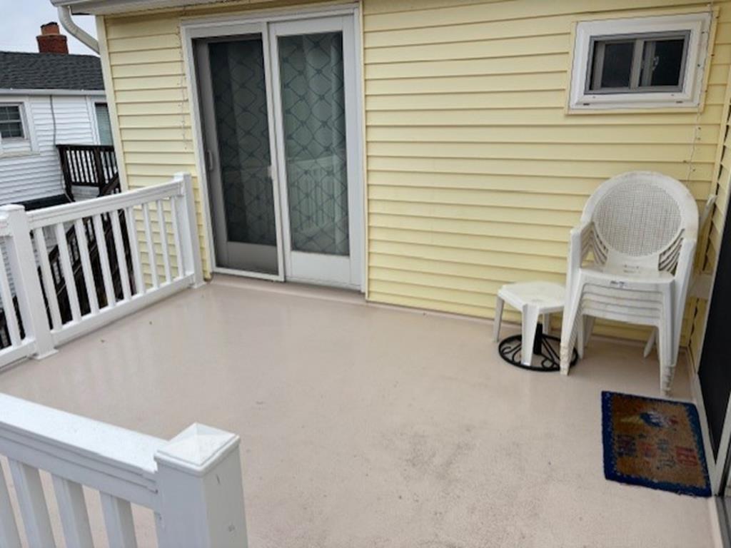 102 E. New York Avenue (84th) 2nd Floor, Brighton Beach (Ocean Block)