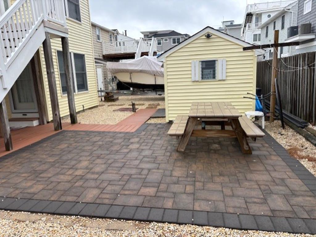 102 E. New York Avenue (84th) 2nd Floor, Brighton Beach (Ocean Block)