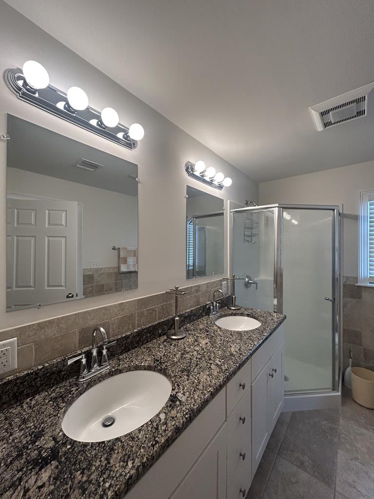 118 E 25th Street, Spray Beach (Ocean Side)