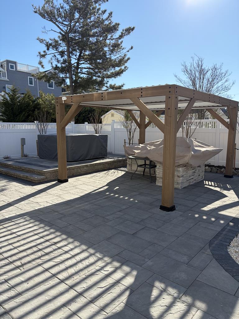 118 E 25th Street, Spray Beach (Ocean Side)