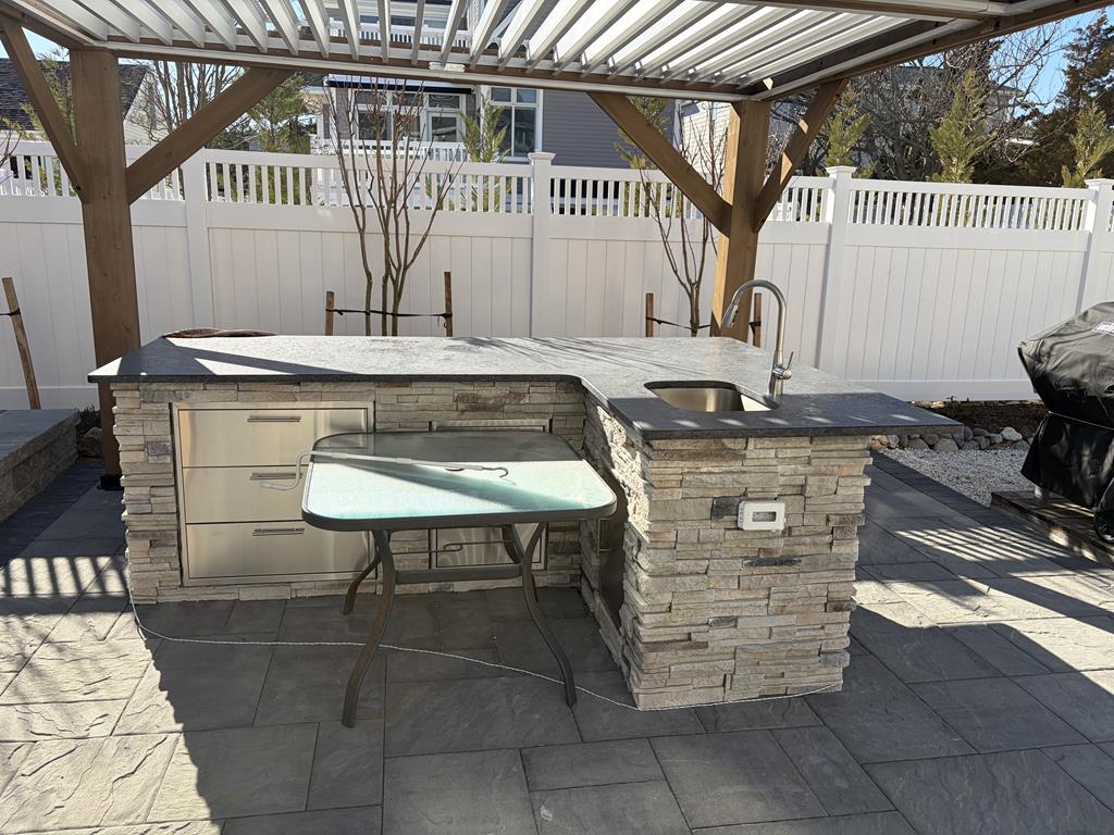 118 E 25th Street, Spray Beach (Ocean Side)