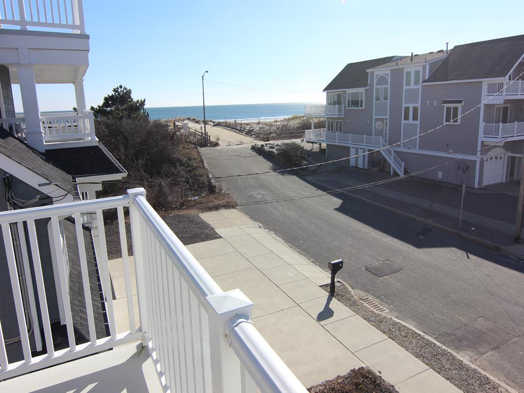 29 29th Street, Sea Isle City (Beach Block)