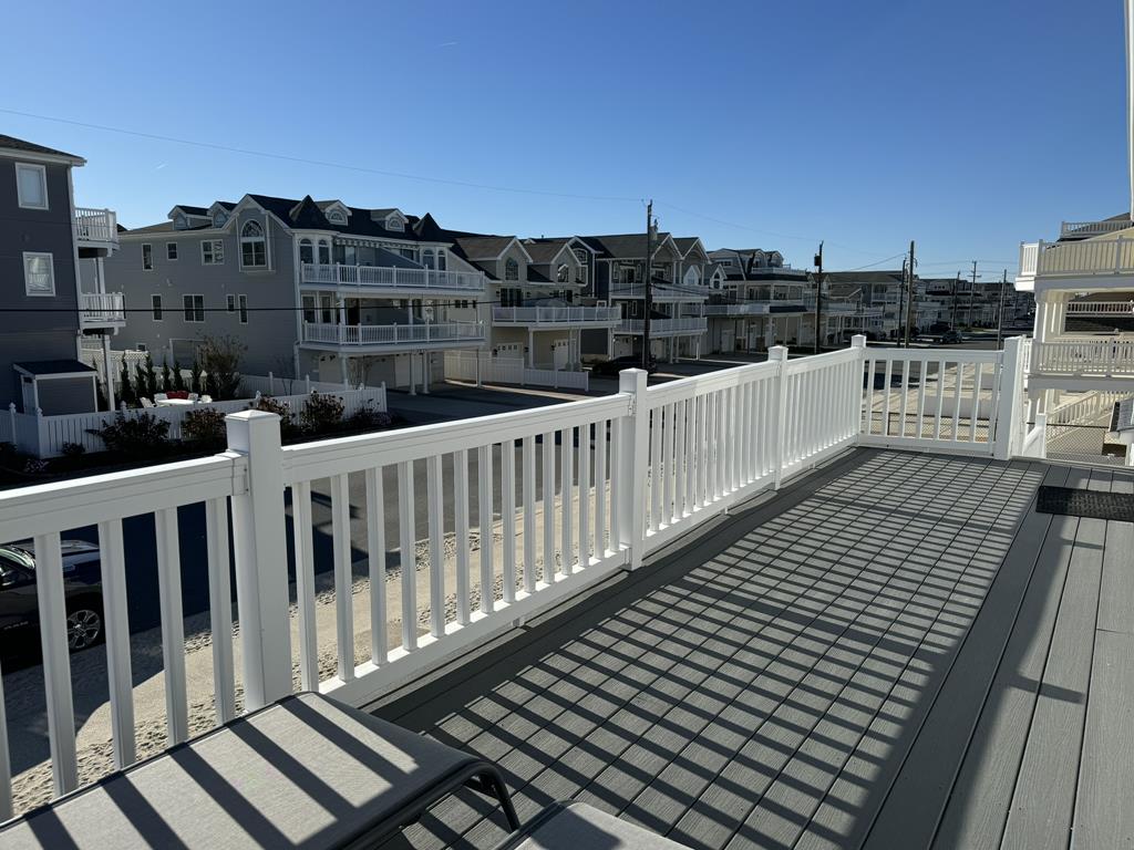 7712 Pleasure Avenue, Sea Isle City (Beach Block)