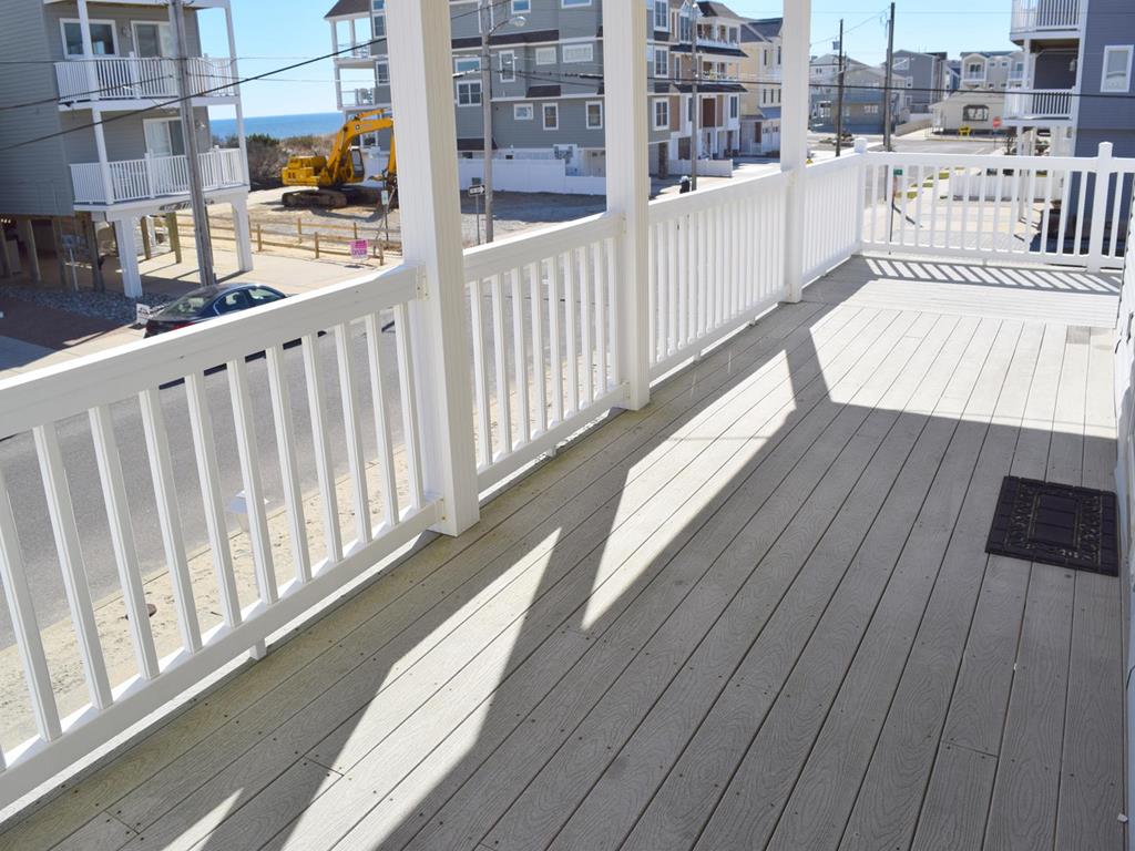 7712 Pleasure Avenue, Sea Isle City (Beach Block)