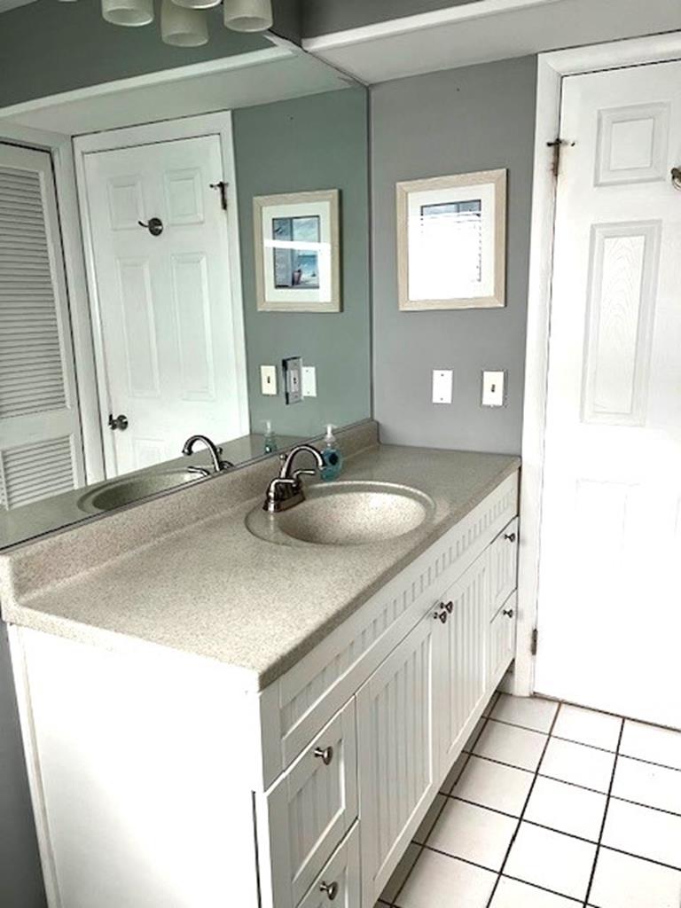 204 E. 33rd Street, Beach Haven Gardens (Ocean Front)