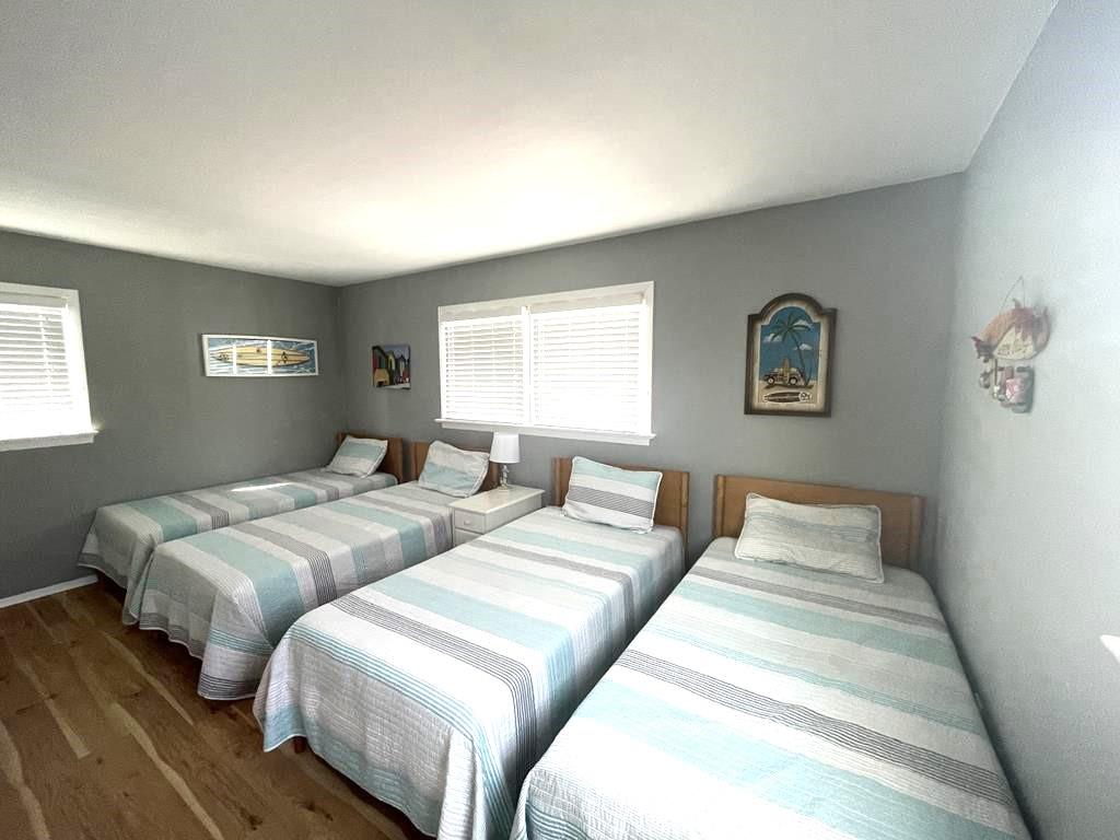 204 E. 33rd Street, Beach Haven Gardens (Ocean Front)