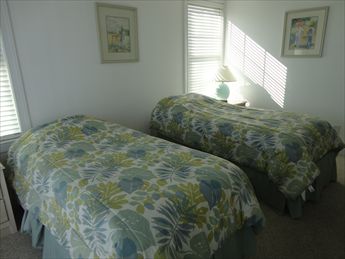 18 33rd Street, Sea Isle City (Beach Front)