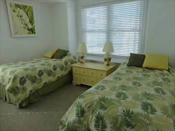18 33rd Street, Sea Isle City (Beach Front)