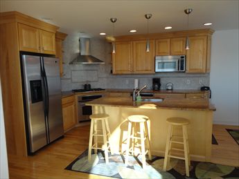 18 33rd Street, Sea Isle City (Beach Front)