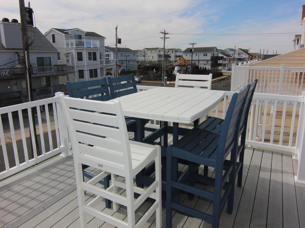25 33rd Street, Sea Isle City (Beach Block)