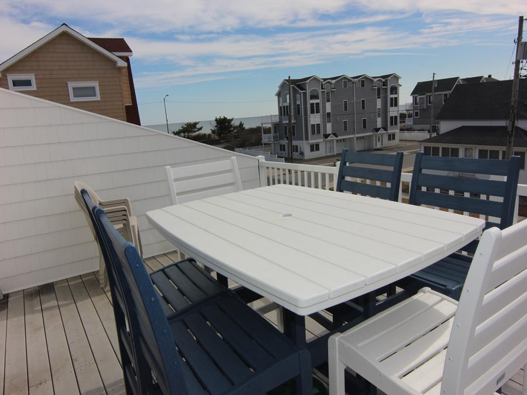 25 33rd Street, Sea Isle City (Beach Block)