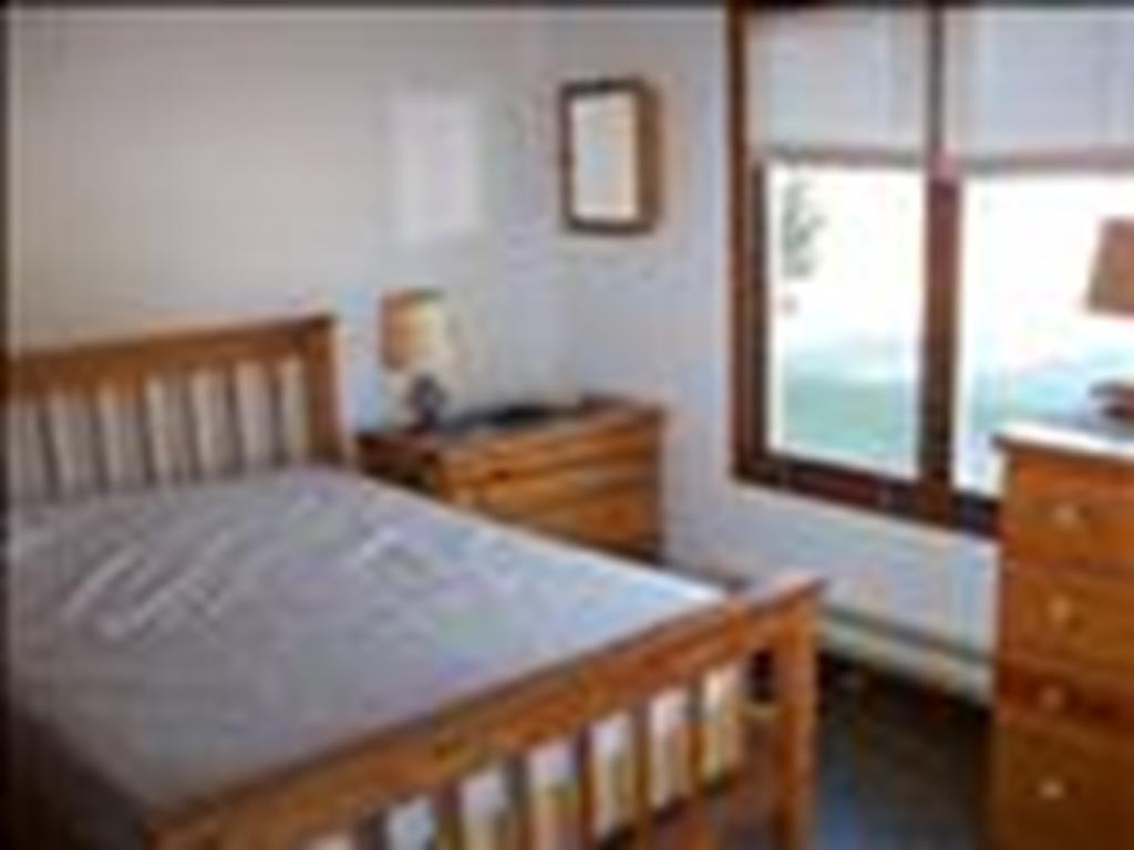 8 Grosser Avenue, Holgate (Bay Side)