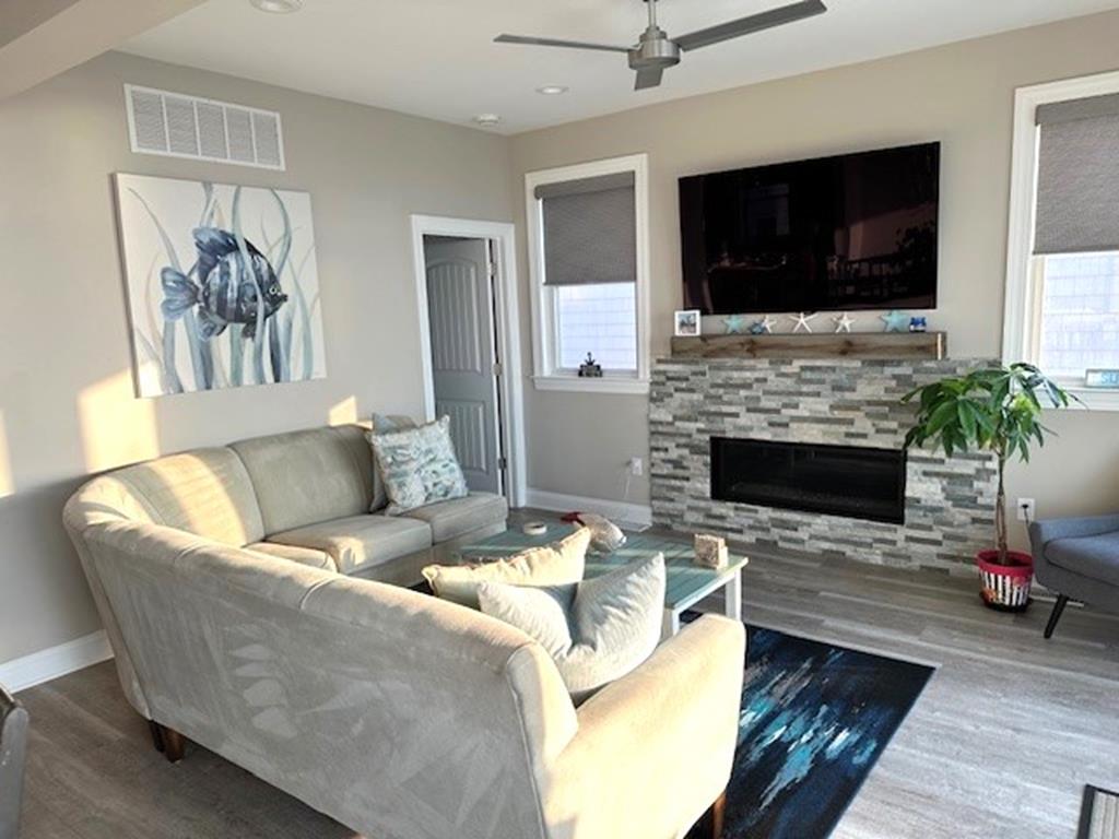 209 E South 31st Street, Beach Haven Gardens (Ocean Front)