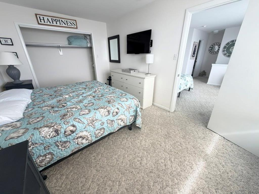 13 86th Street, Sea Isle City (Beach Front)