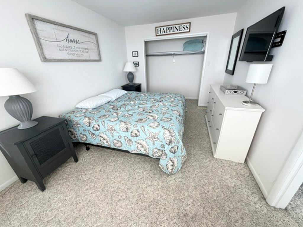 13 86th Street, Sea Isle City (Beach Front)