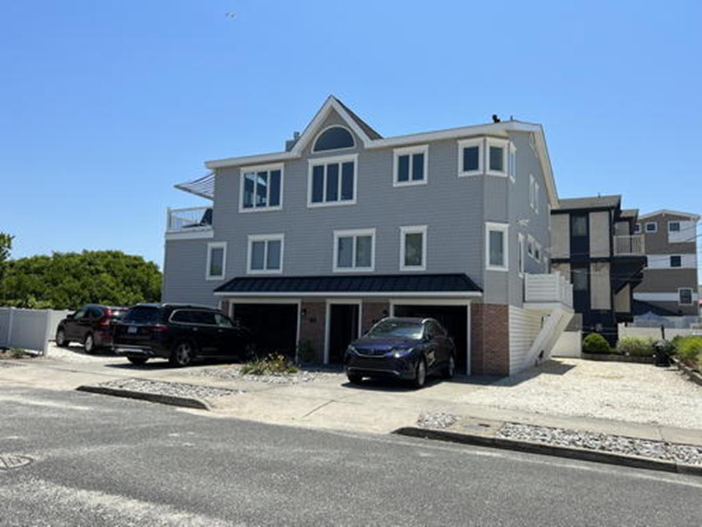8 59th Street, Sea Isle City (Beach Front)
