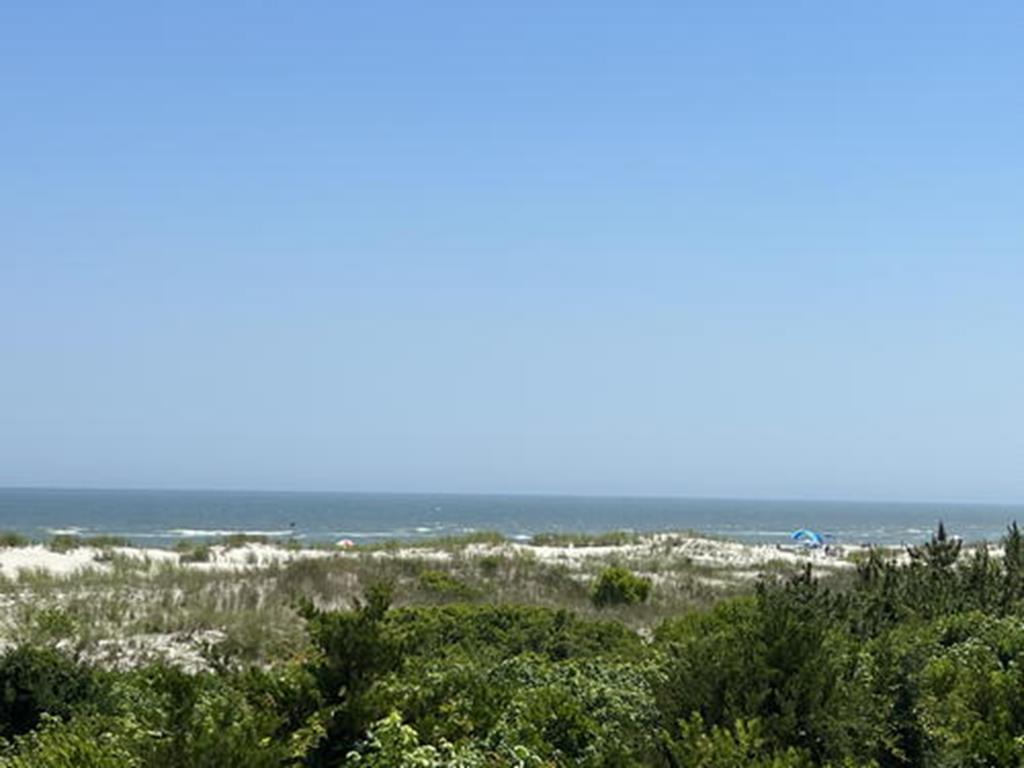 8 59th Street - Picture 