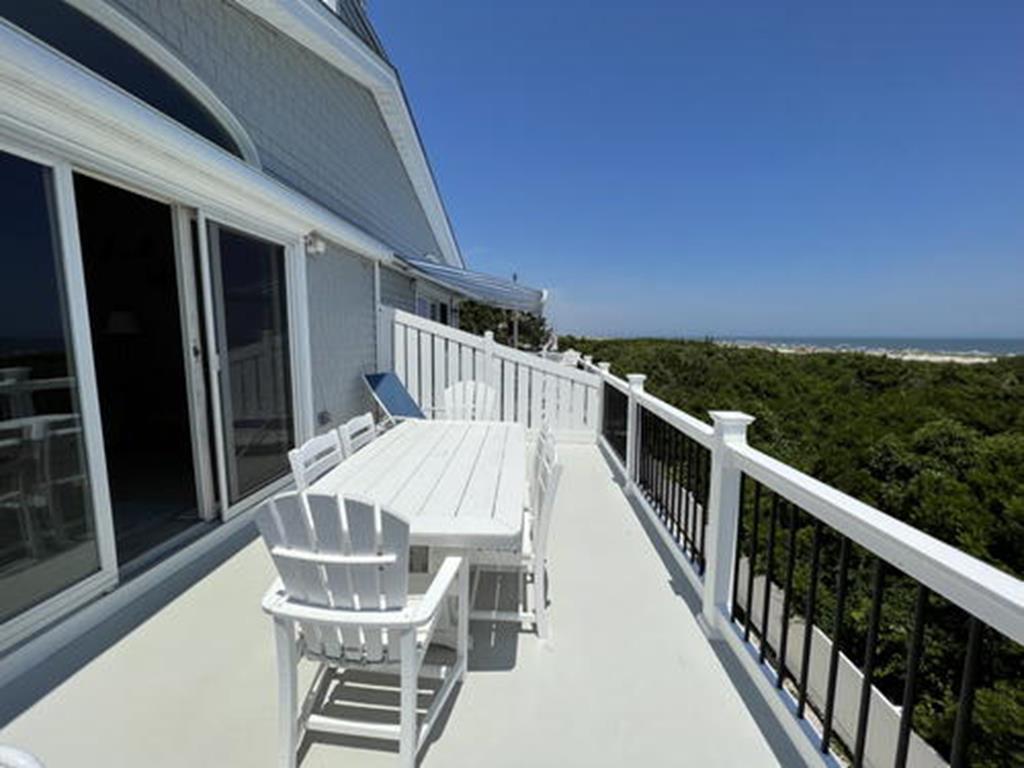 8 59th Street - Picture 
