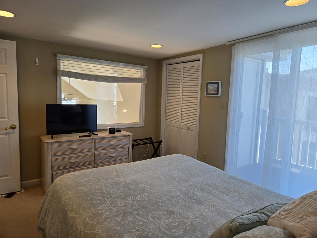 2305 Landis Avenue - Picture 